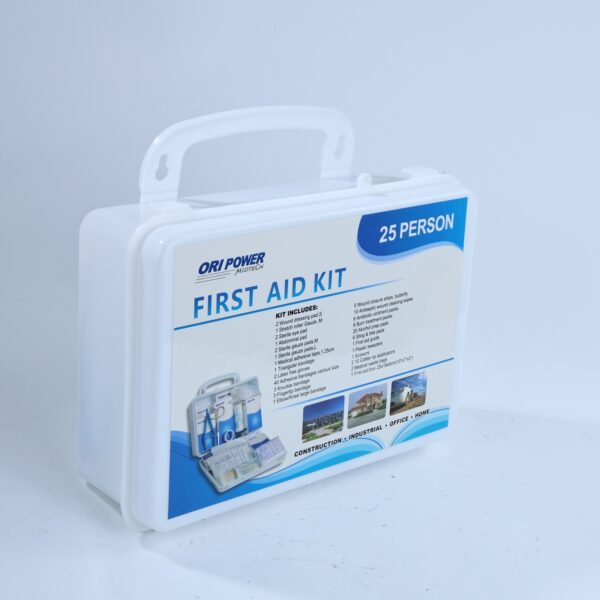 Kit di pronto soccorso compatto in plastica bianca - immagine 2